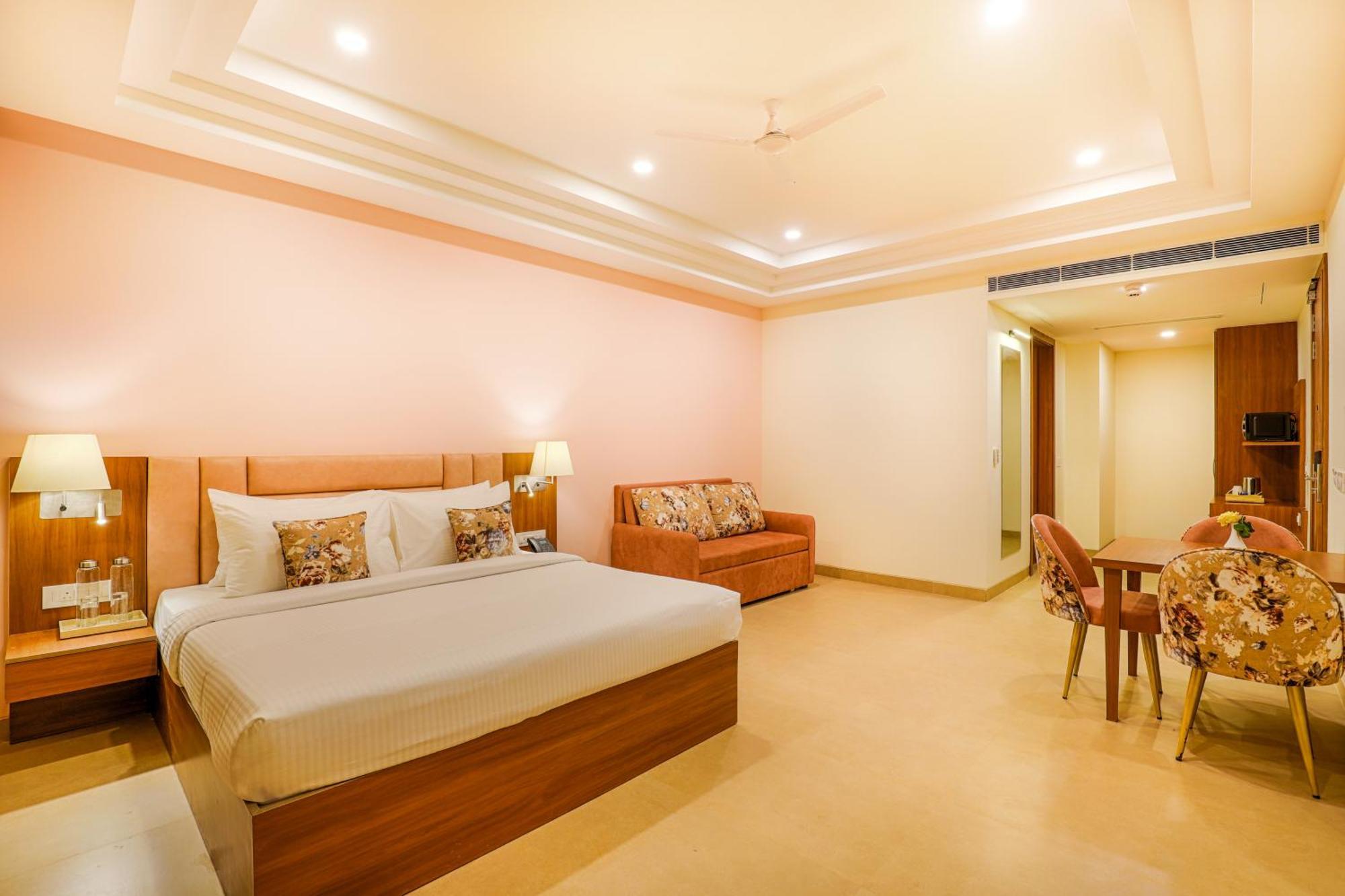 Hotel Club Mahindra Patkote Nainital Esterno foto