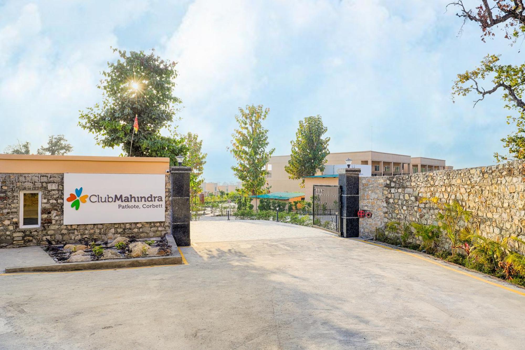 Hotel Club Mahindra Patkote Nainital Esterno foto